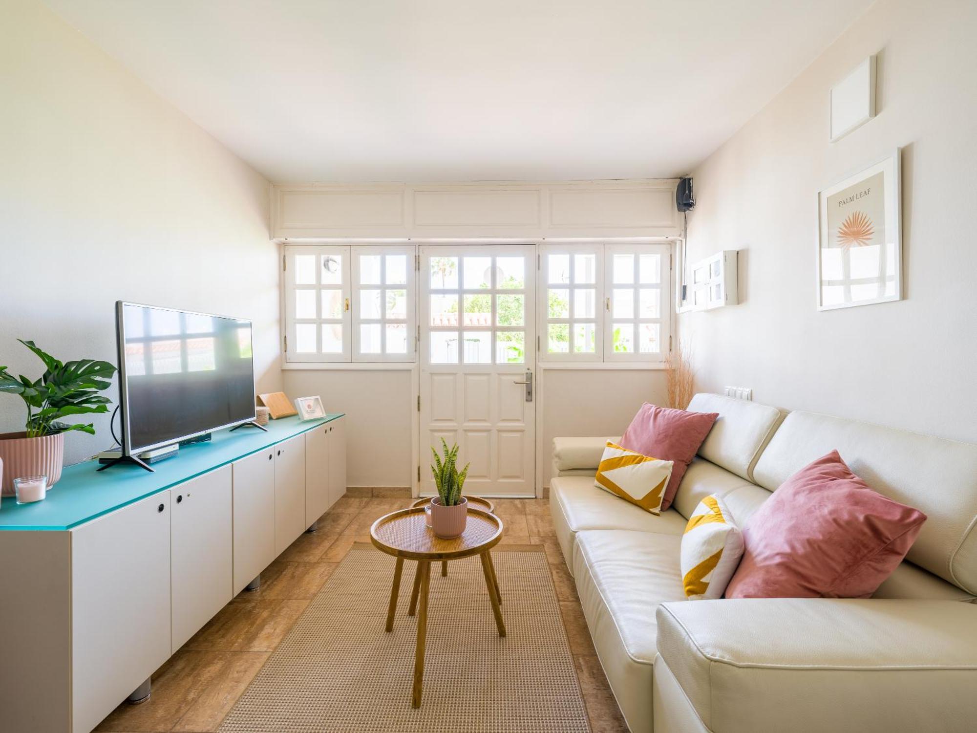 Banana House In Top Location By Tenpropertiesgc マスパロマス エクステリア 写真