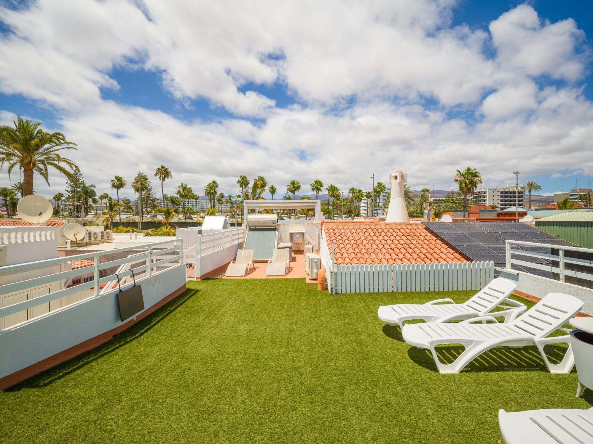 Banana House In Top Location By Tenpropertiesgc マスパロマス エクステリア 写真